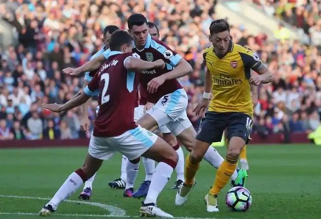 开云体育官方网站-关于沃特福德主帅宣布离队，球队陷入新一轮动荡的信息