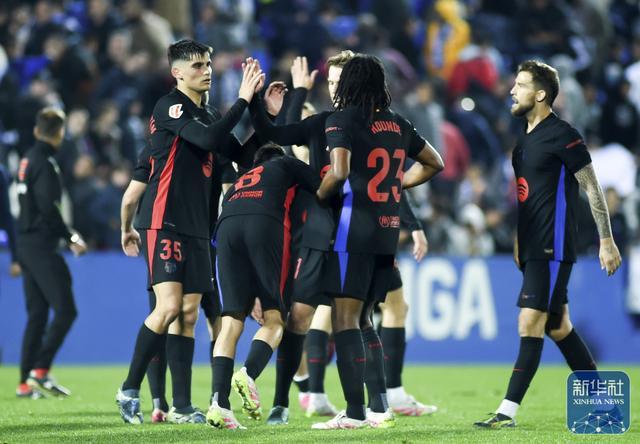 巴塞罗那主场-大胜莱加内斯，梅西梅开二度