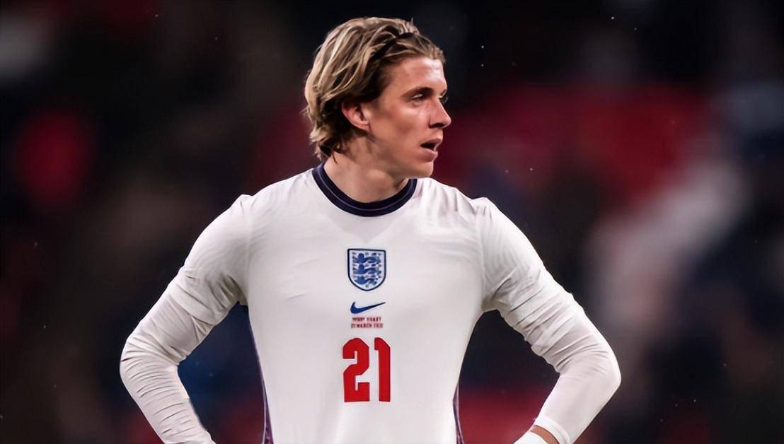 意大利劲旅签下潜力边锋，冲击联赛头名