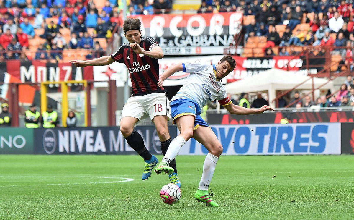 沃尔夫斯堡战胜科隆，豪取三分