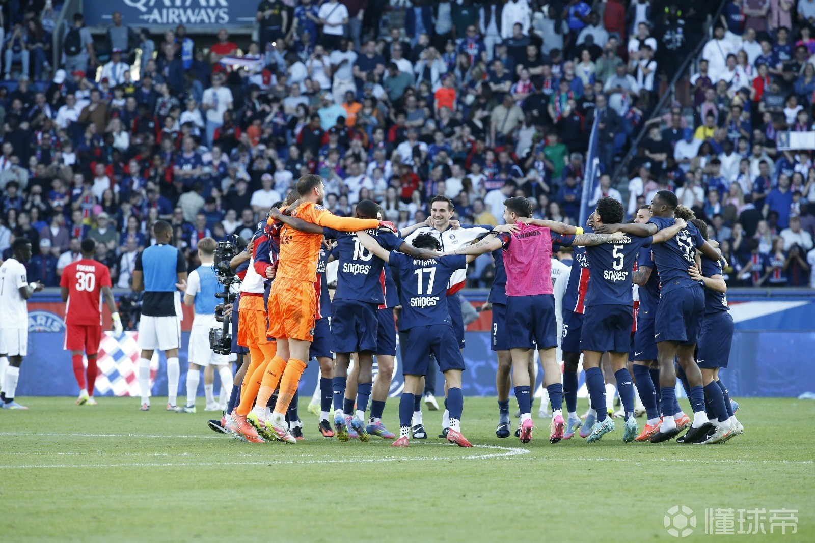 开云体育入口-马尔蒂尼传射，马赛客场大胜兰斯的简单介绍