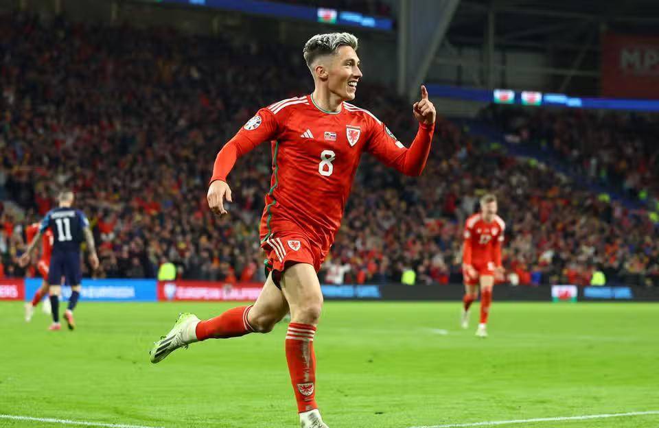 欧洲杯资格赛对决战火越演越烈，场面激烈的简单介绍