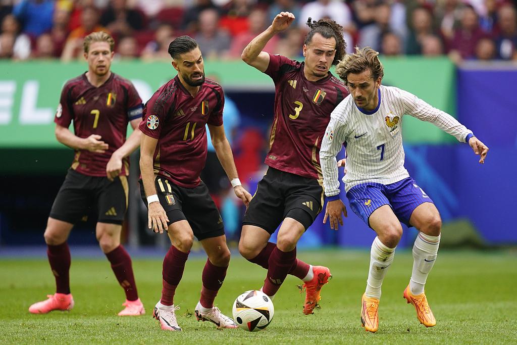 比利时队实力十足，成功晋级