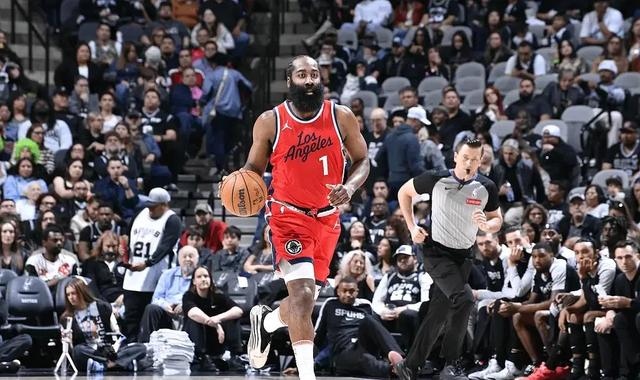 快船轻取雷霆进军西部半决赛