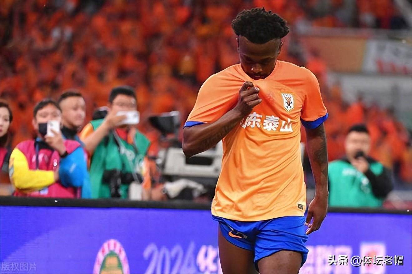 鲁能客场轻松击败对手，士气大增继续追击头名的简单介绍