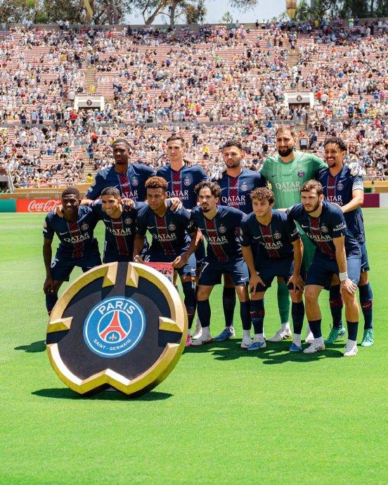 关于马德里竞技主场-横扫对手，轻松晋级八强的信息