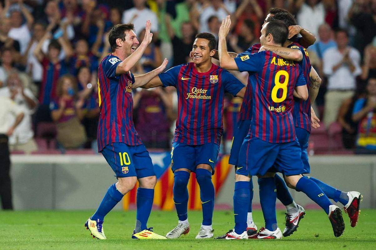 关于梅西欧冠表现抢眼，助巴萨战胜强敌的信息