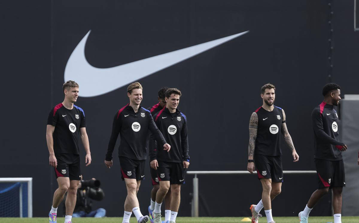 开云体育登录-皇家马德里主场告捷，巴塞罗那遇挑战