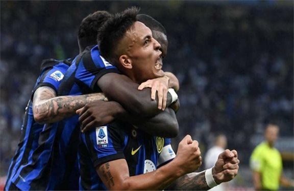 开云体育登录-队员实力对决，惊心动魄一幕连连上演