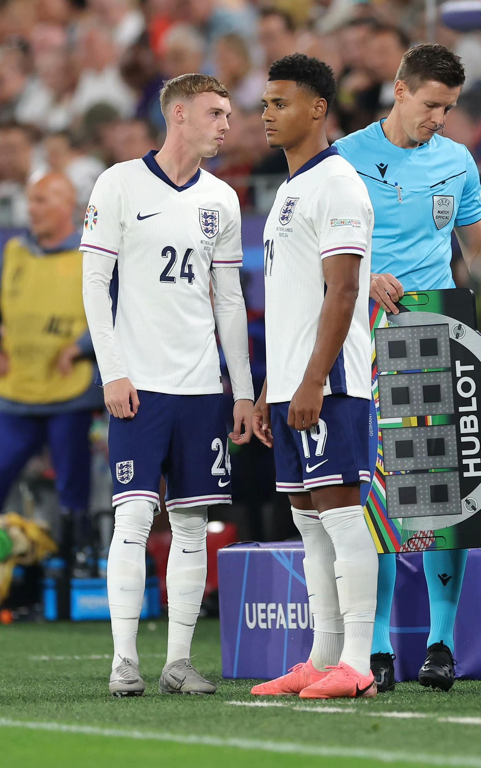 开云体育APP下载-英格兰队备战备受主教练关注