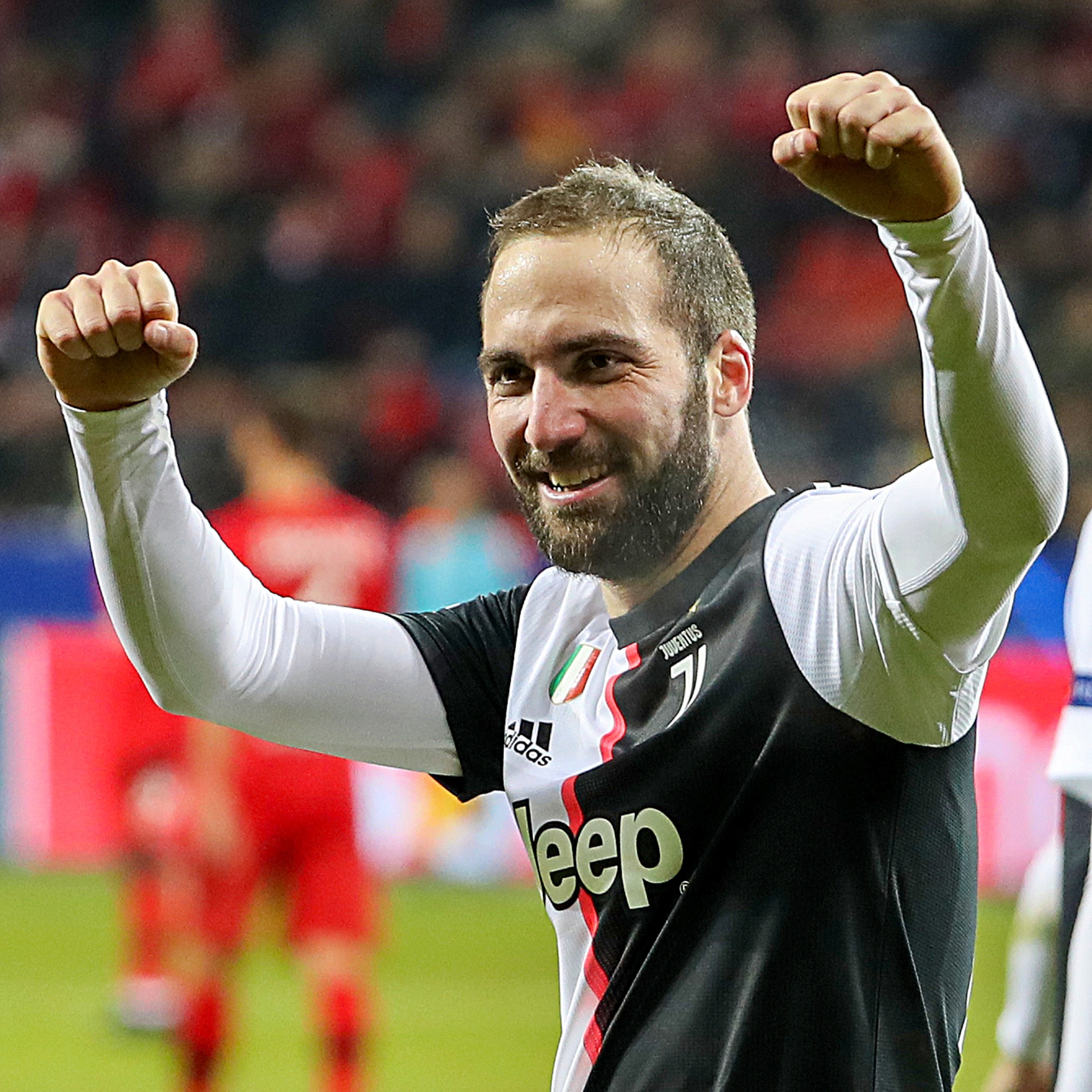 瓦勒来福客场击败尤文图斯，成功晋级欧冠四强！