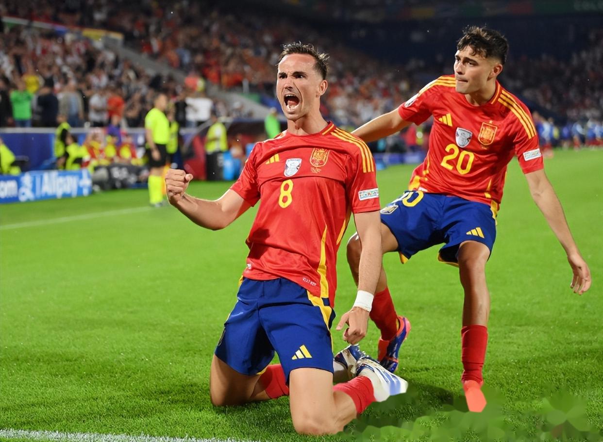 西班牙国家队备受期待,加尔能否带领球队闯进欧洲杯决赛 西班牙国家队备受期待,加尔能否带领球队闯进欧洲杯决赛