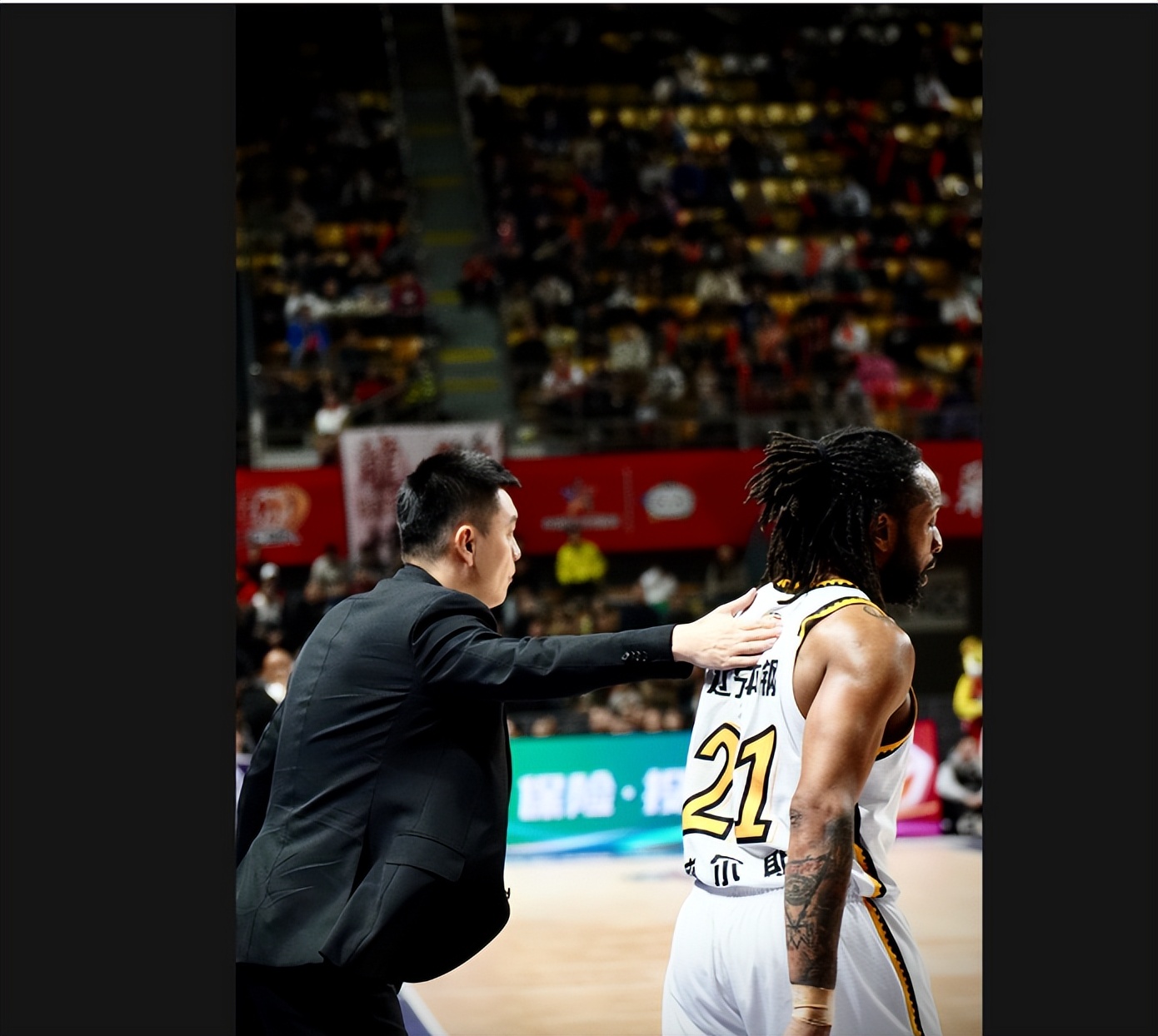 广州队备战对阵辽宁，全力争胜