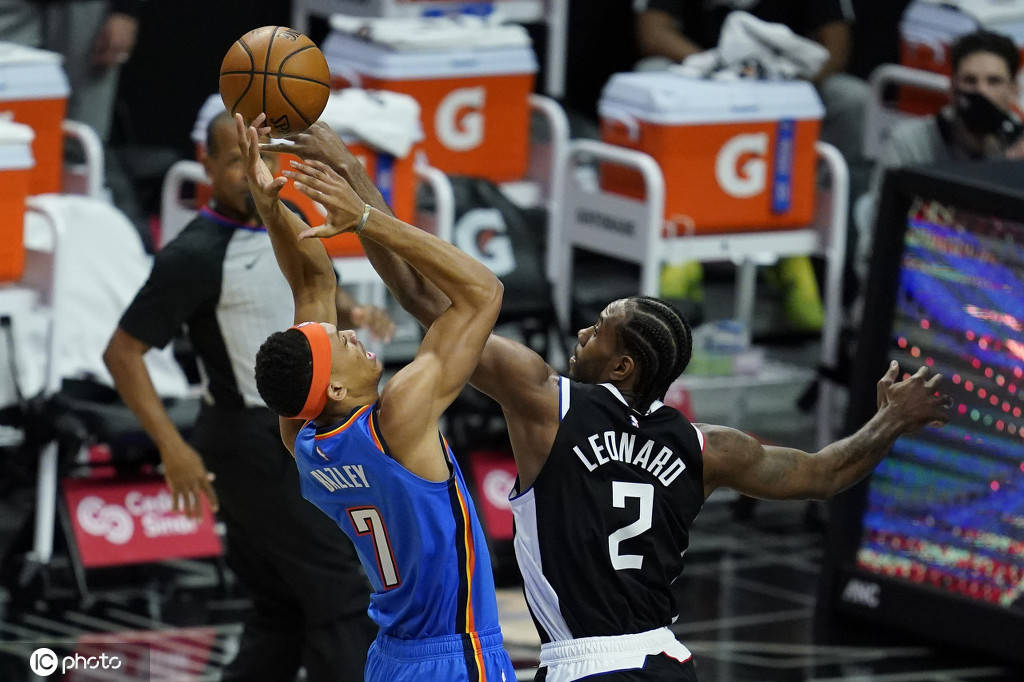 开云平台-神之一战！雷霆烈火准绝决暴龙连胜的简单介绍