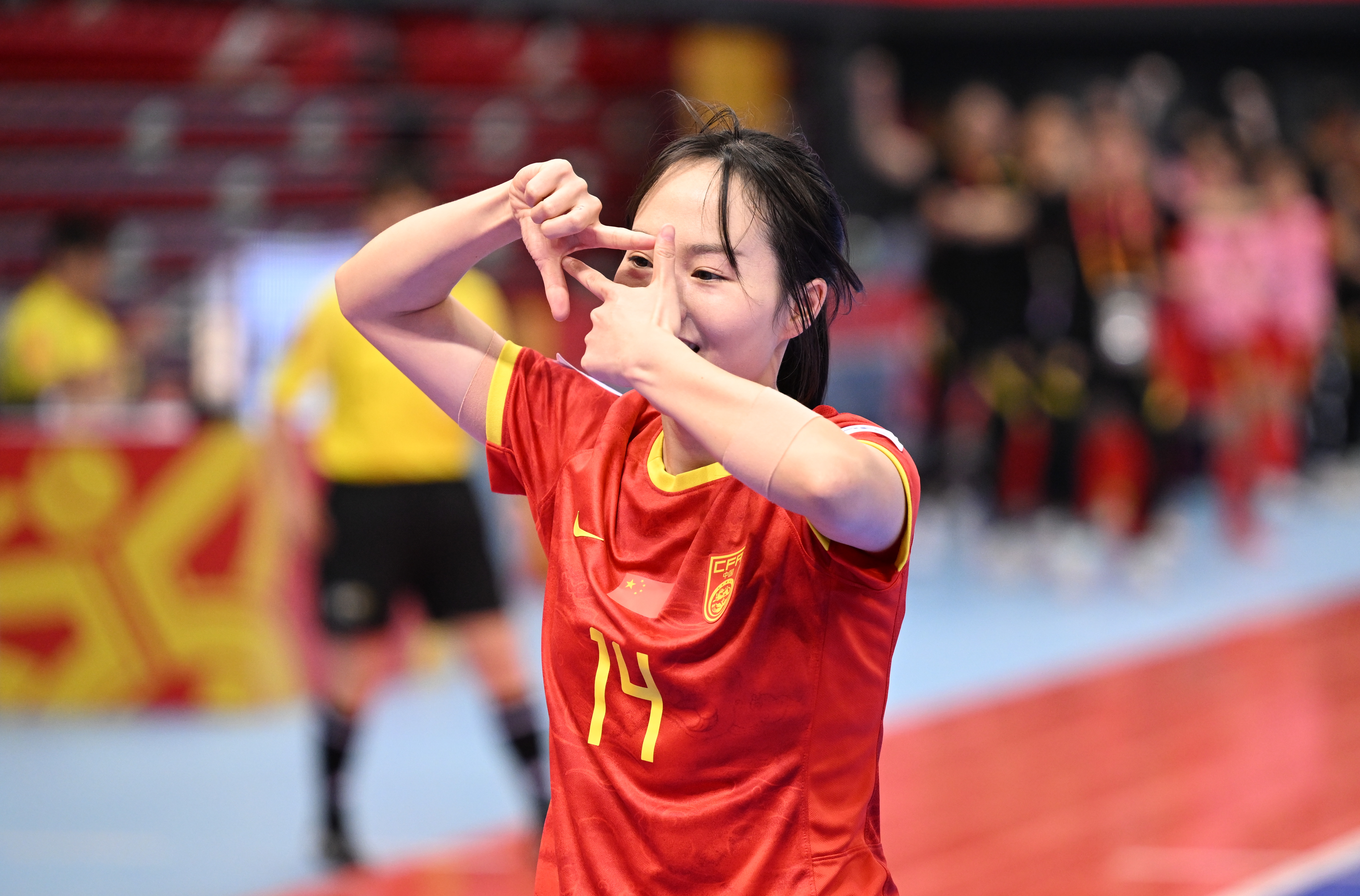 亚洲杯足球赛中中国女队夺冠