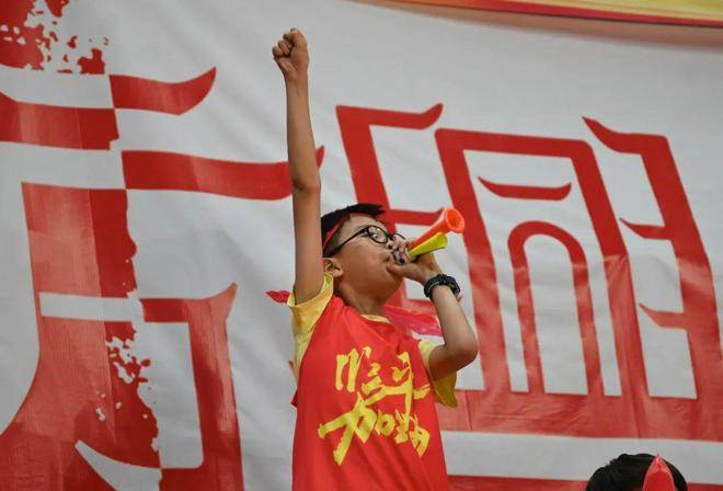 球队士气犹如火焰，全员备战强势向前