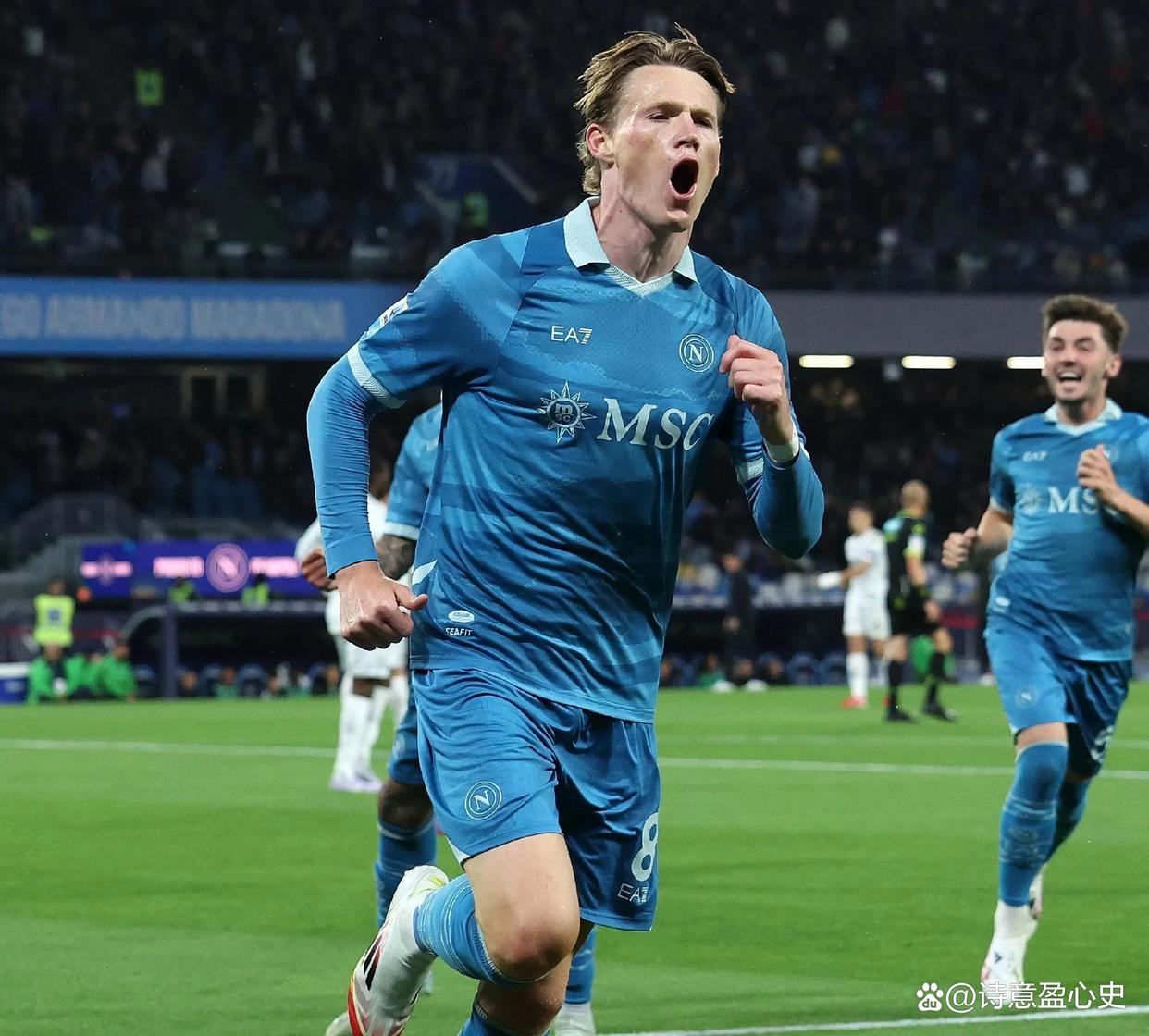 梵蒂决战:罗马主场力压那不勒斯领跑意甲 梵蒂决战:罗马主场力压那不勒斯领跑意甲