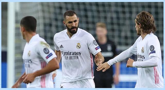 皇马自信备战当晚大战豪取对阵比利亚雷亚尔的简单介绍