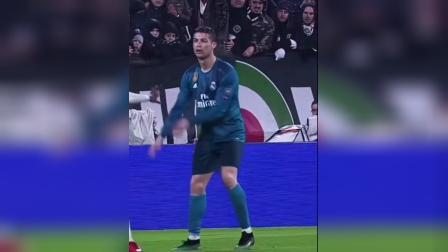 射门大PK！双方球员频频尝试射门得分