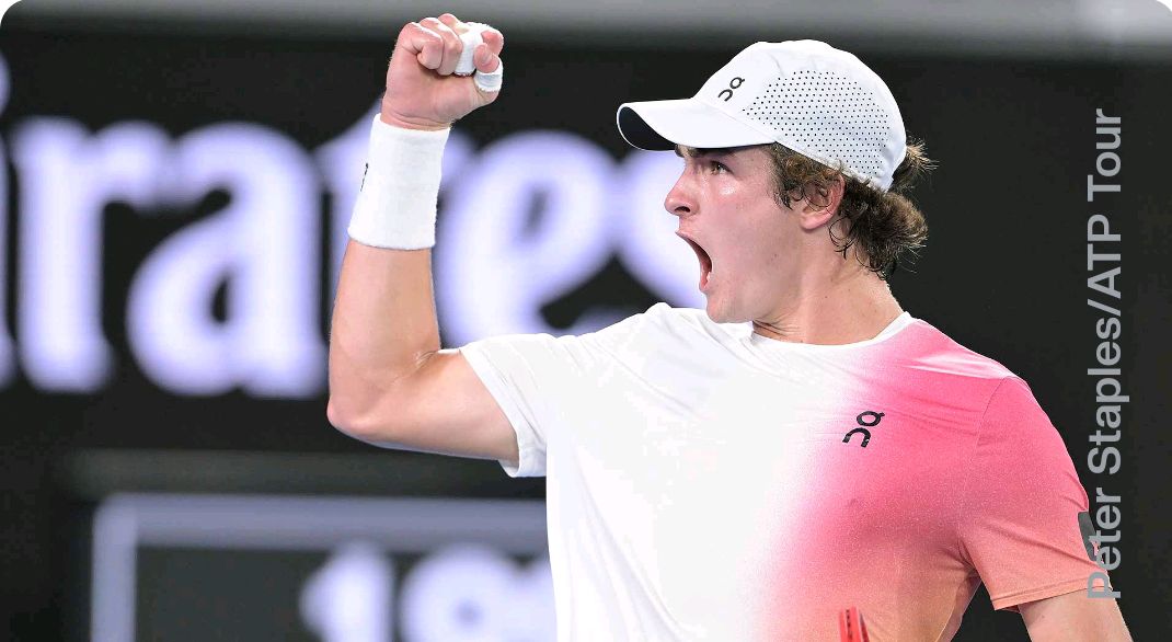 包含兰斯队球员状态火热，连胜势头不断的词条