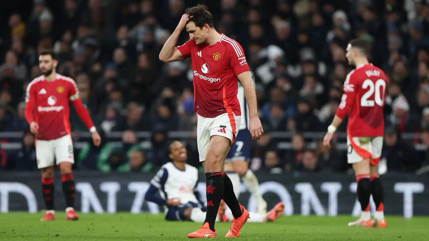 开云体育app-关于曼联门将连结出伤，重返绿茵场发挥完美，铁打不动的信息