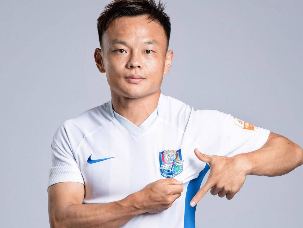 球员技术大显神通，引发球迷热切期待