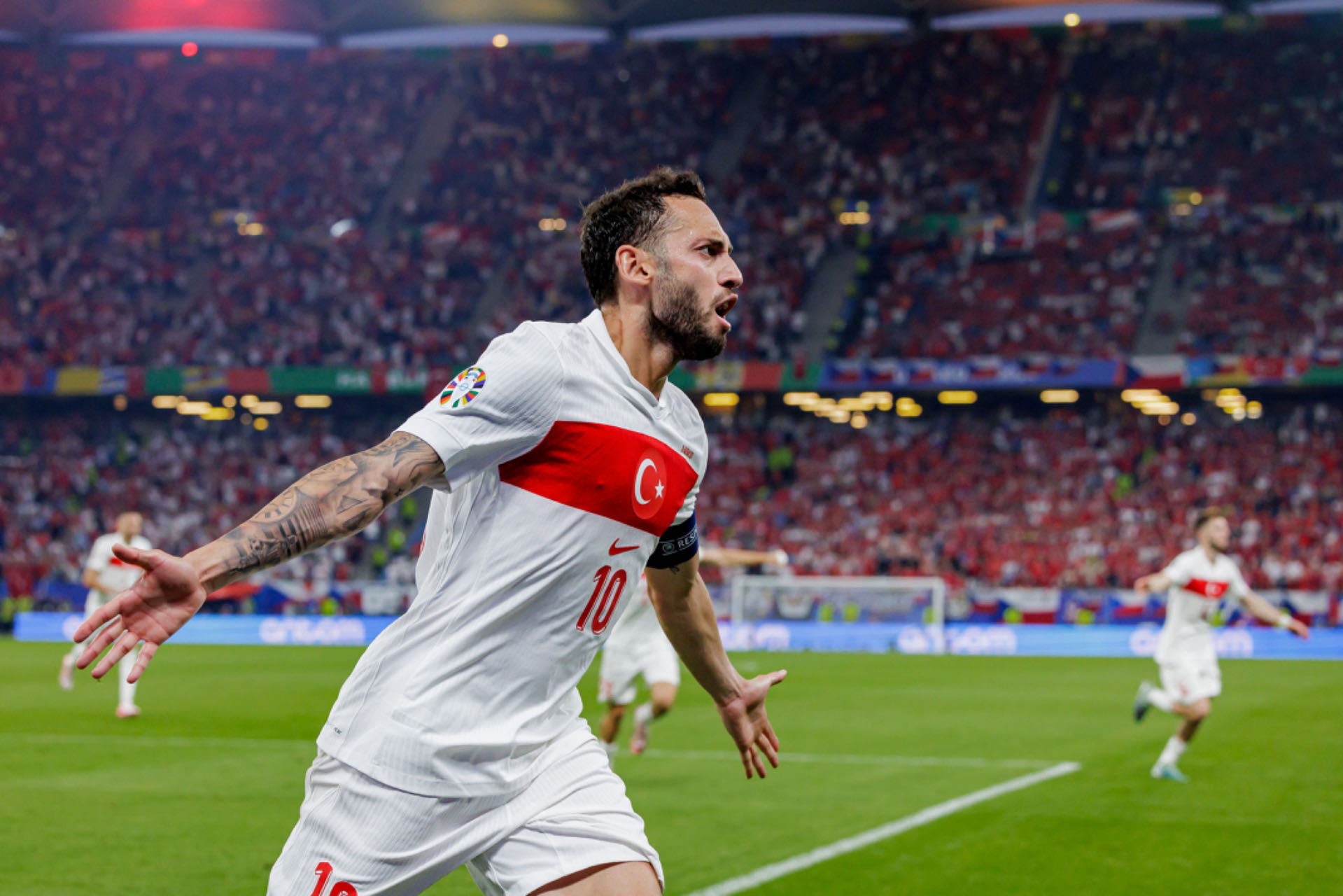 开云体育官方网站-土耳其翻盘马赛，萨内高光表现的简单介绍