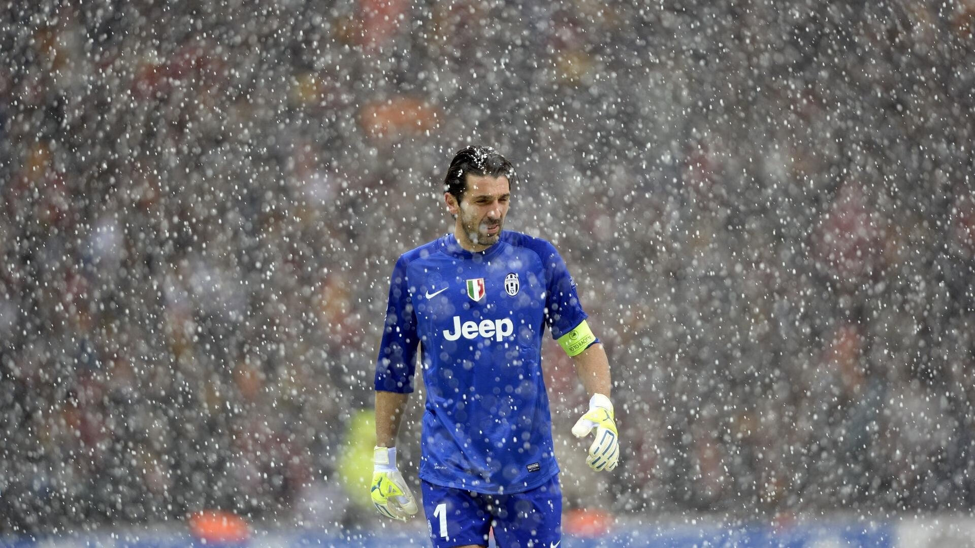 开云体育平台APP-深圳围城战术显神威，奇兵乔治击穿上海铁幕